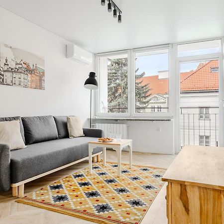 Cozy Apartment In Old Town وارسو المظهر الخارجي الصورة
